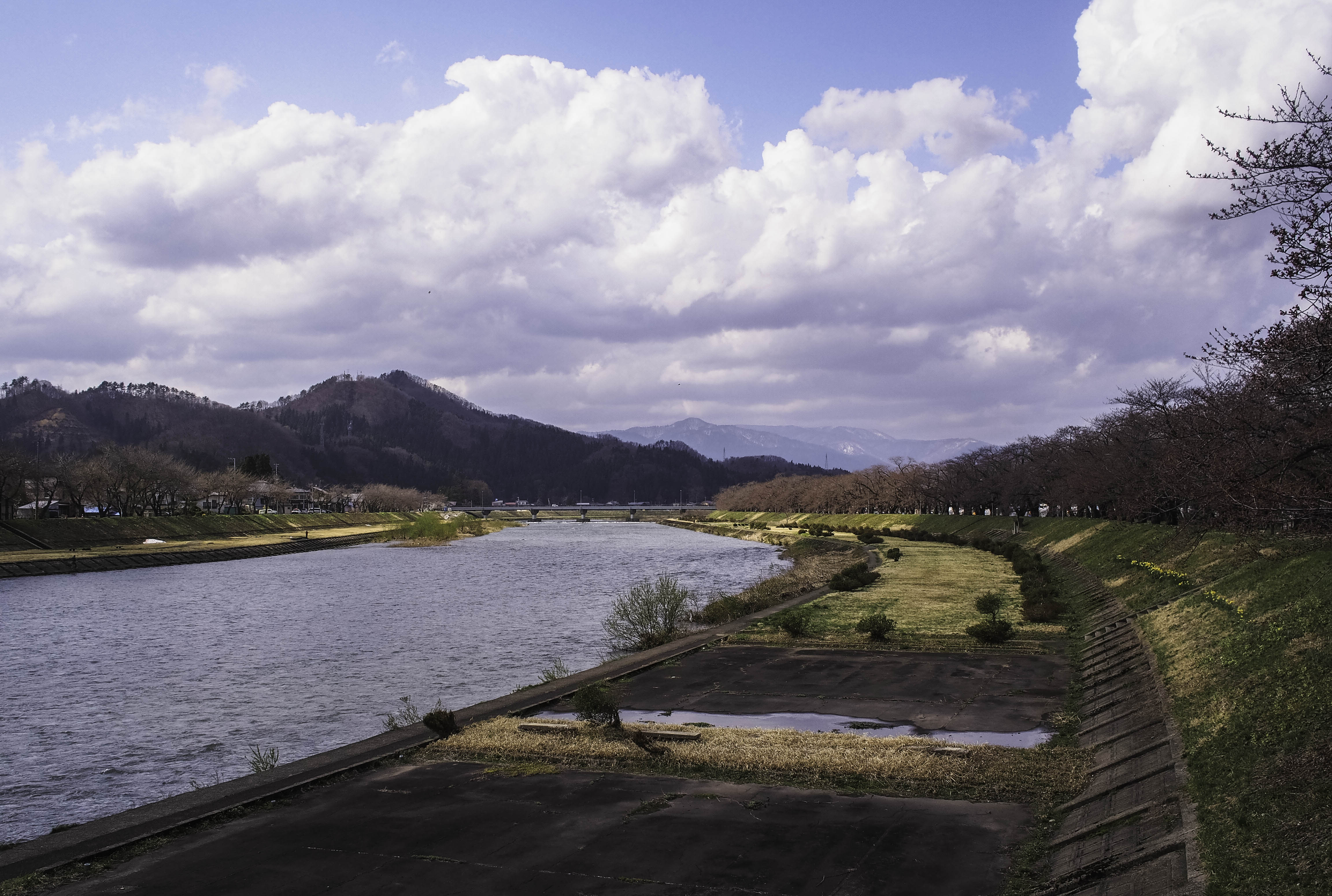 river along kakunodate