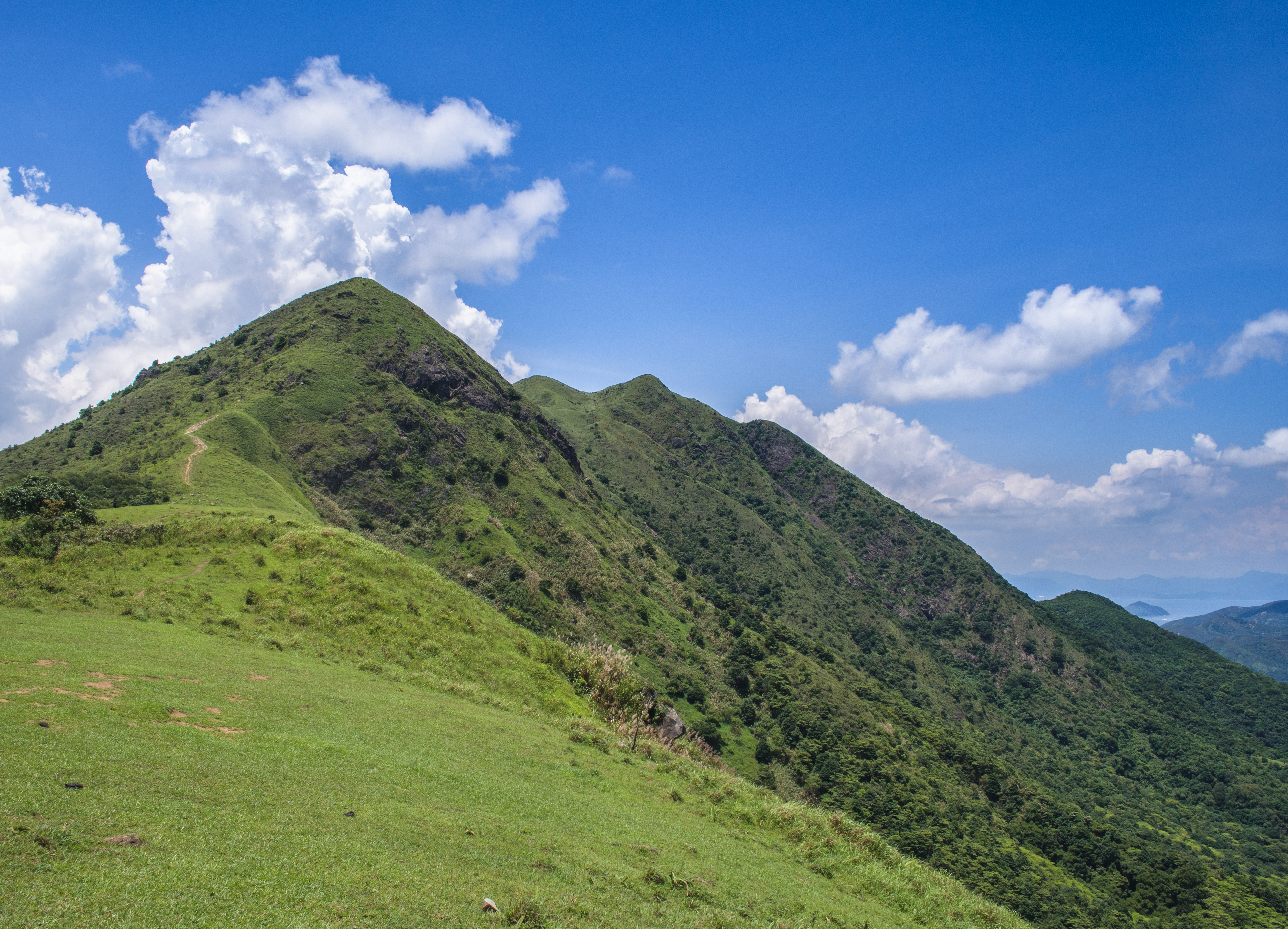 pyramid hill from ma on shan