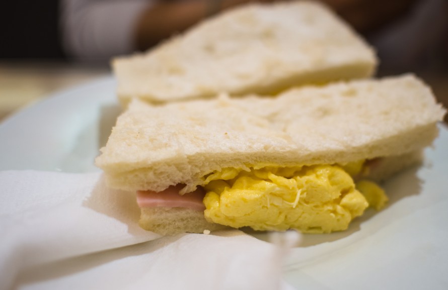 ham and egg sandwich