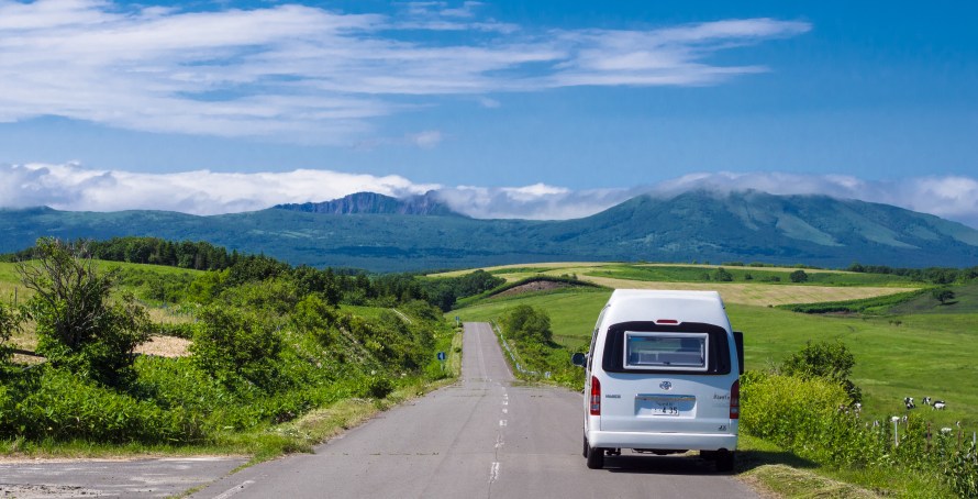 this road leads to ...?