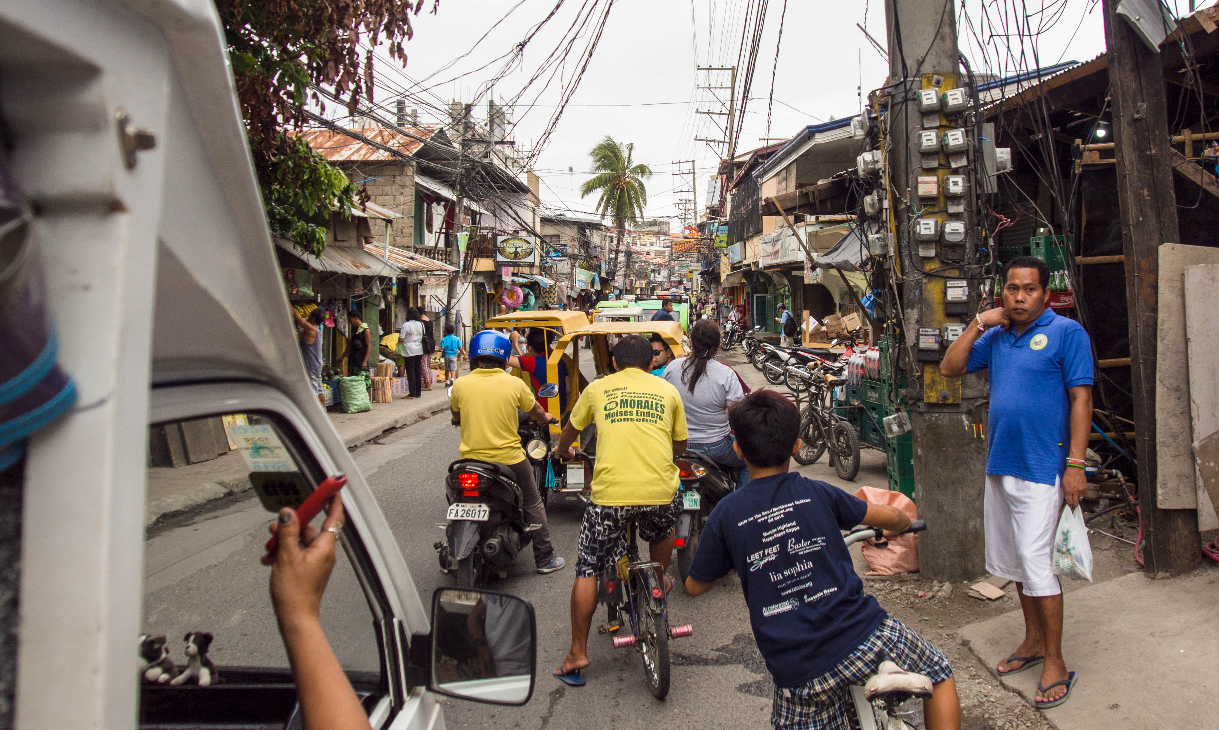 moving from ferry station to white beach 