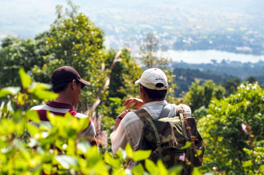 the guides conferring