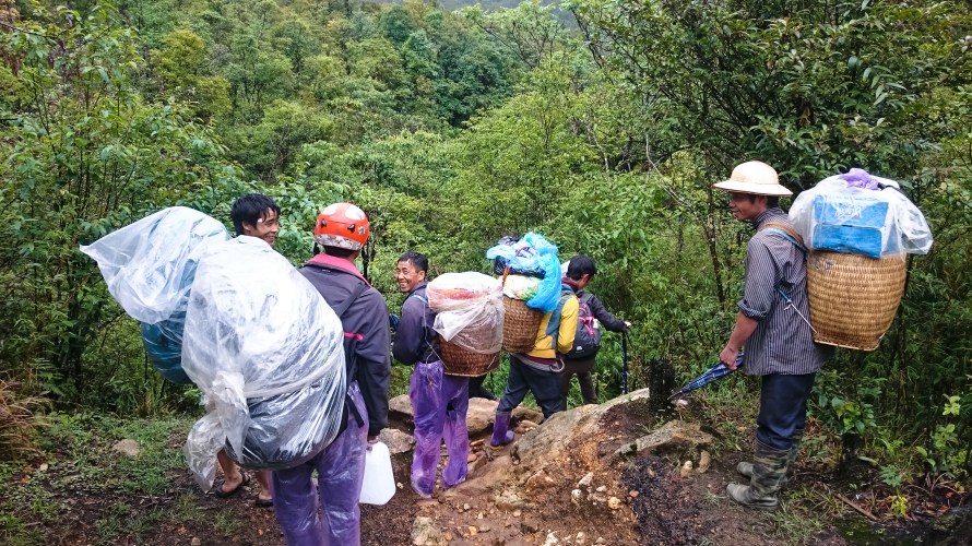 trekking crew - porters